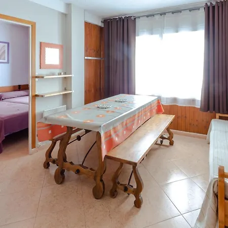 Meritxell Pedrous Apartamento *